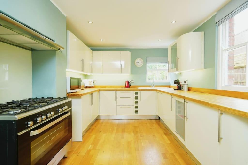 옥스퍼드 Stunning, Newly Renovated, Edwardian Townhouse 빌라 외부 사진