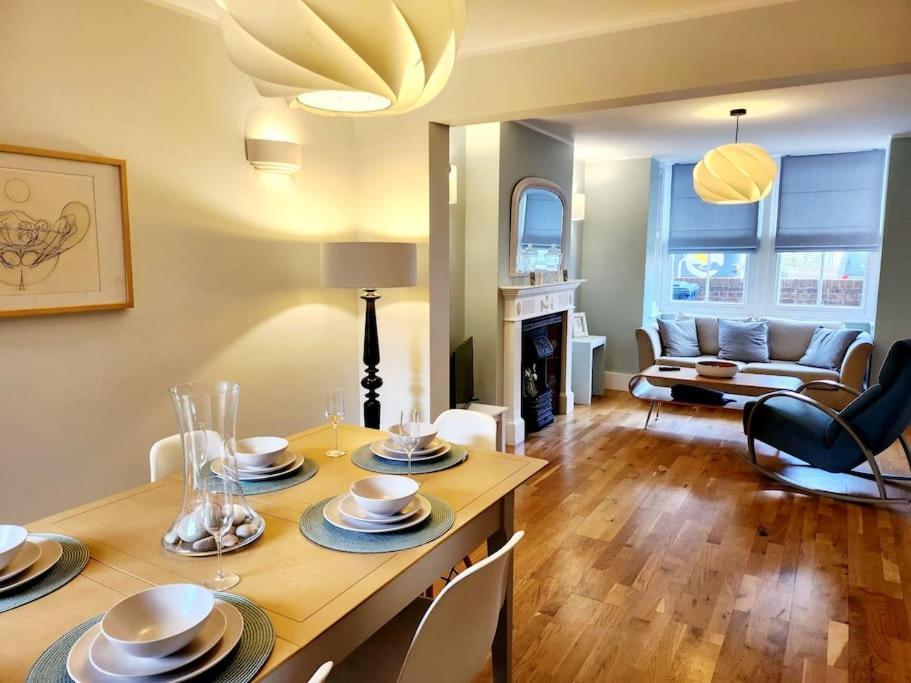 옥스퍼드 Stunning, Newly Renovated, Edwardian Townhouse 빌라 외부 사진